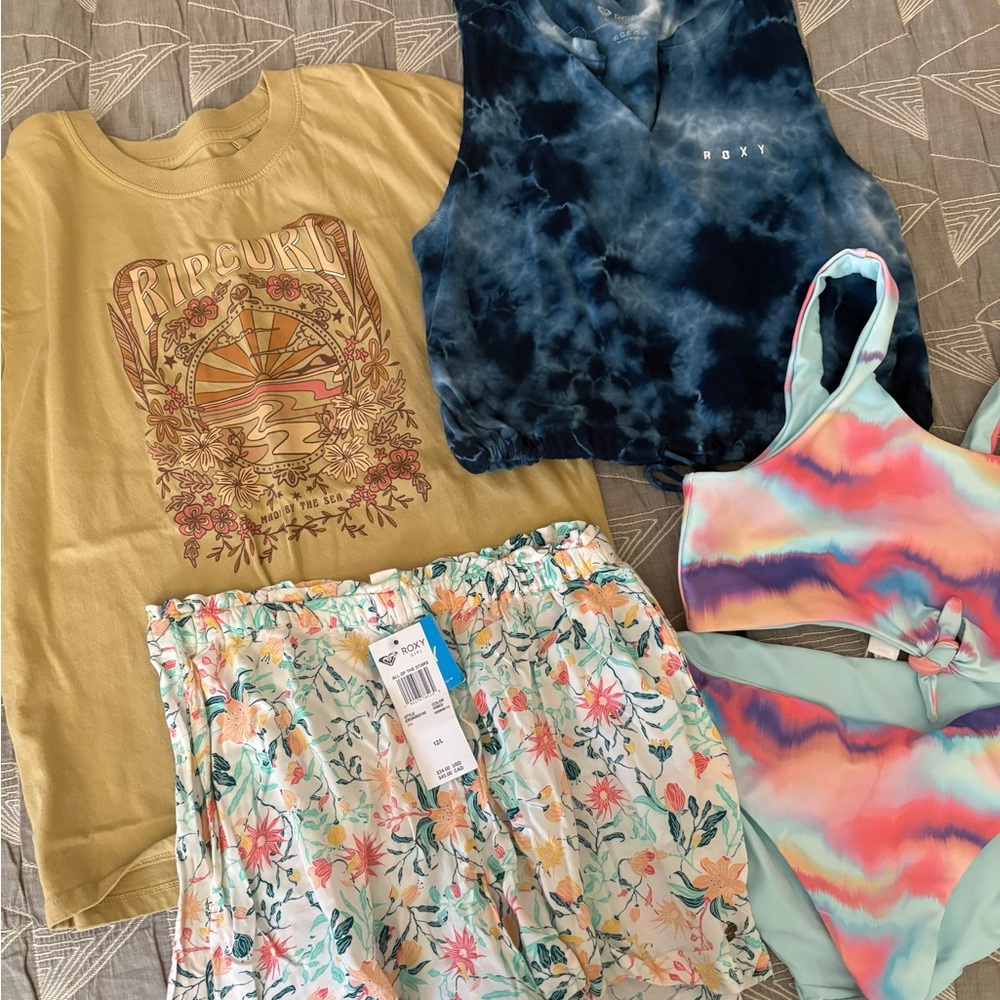 Girls bundle, Roxy, Rip Curl and Zella